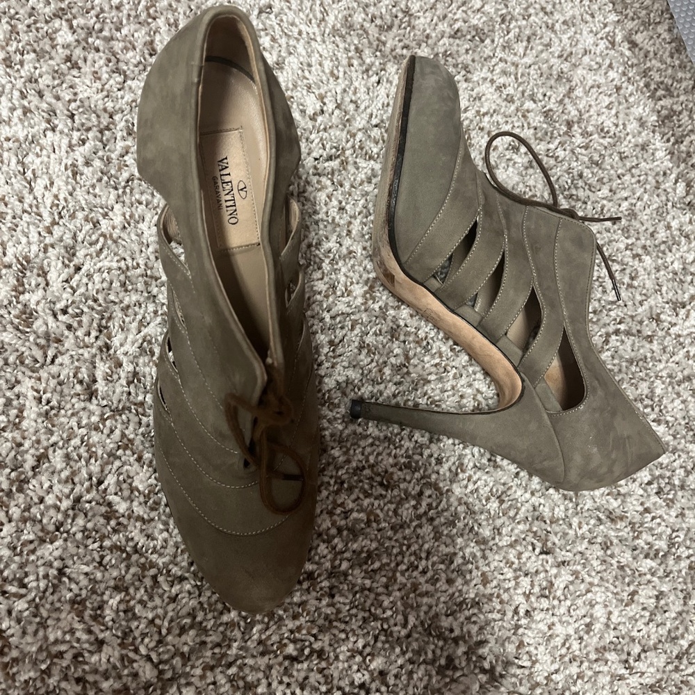 Valentino Garavani lace up heels